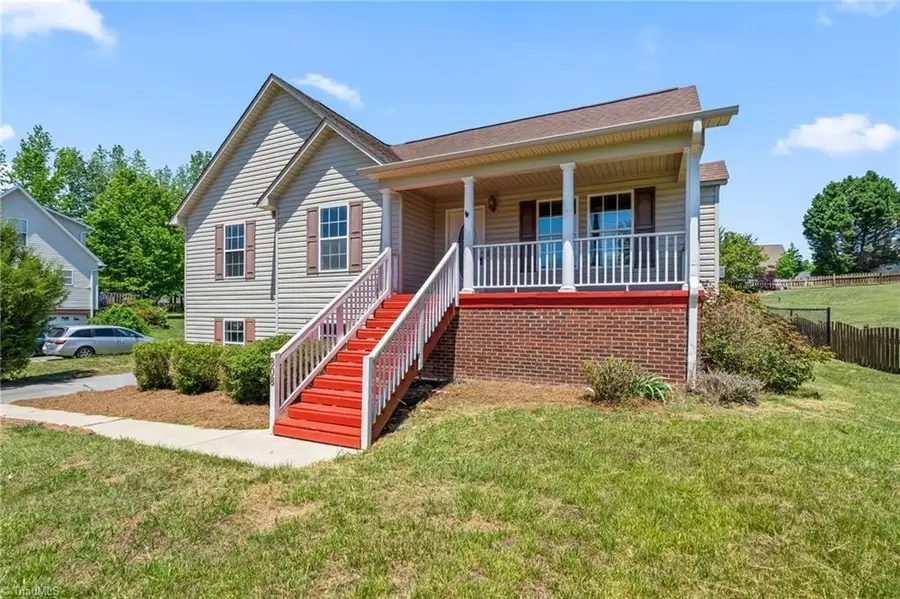 808 Arnold Road, Lexington, NC 27295 - #3