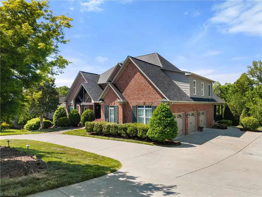 2133 Cherrywood Drive, Clemmons, NC 27012 - #2