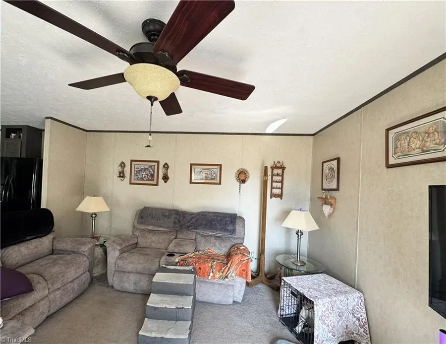 3673 Nc Highway 66, Westfield, NC 27053 - #3