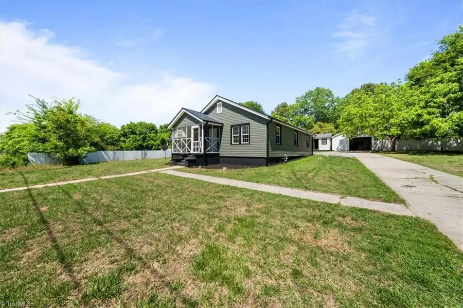 628 Elm Street, Graham, NC 27253 - #2