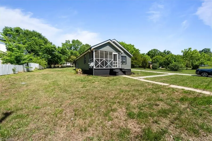 628 Elm Street, Graham, NC 27253 - #3
