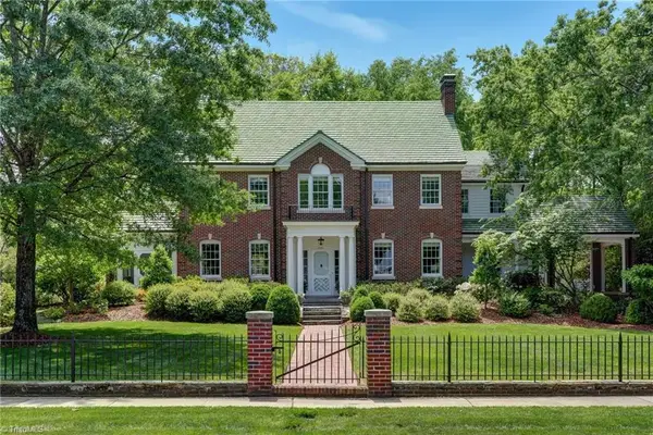 2601 W Market Street, Greensboro, NC 27403
