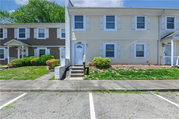 5735 Bramblegate Road #E, Greensboro, NC 27409