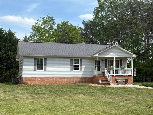 808 Creed Road, Ararat, NC 27007