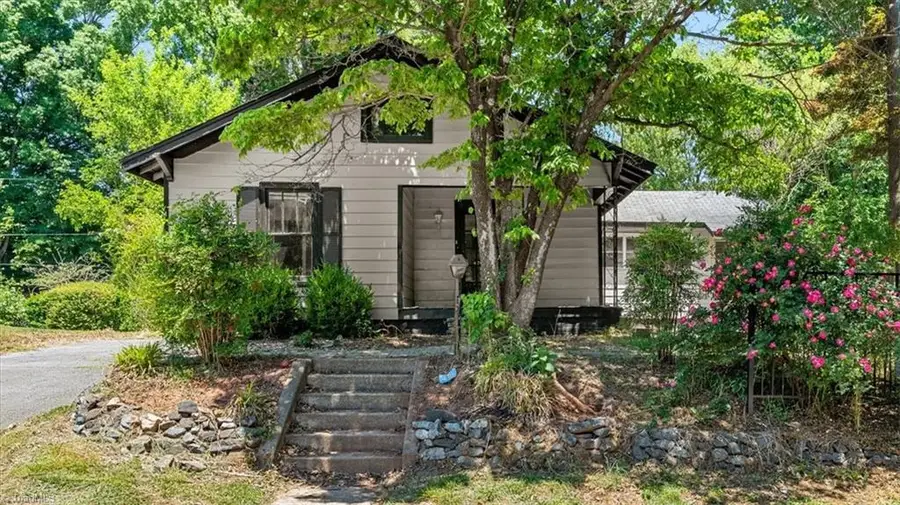 1514 Elwood Avenue, Greensboro, NC 27403 - #2