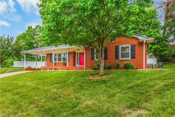 1325 Campus Court, Winston-Salem, NC 27127