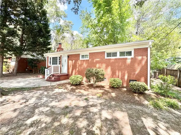 3602 Calvert Street, Greensboro, NC 27405