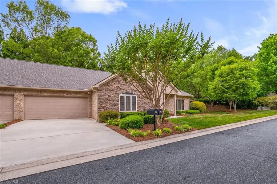 21 Annalisa Drive, Greensboro, NC 27455 - #3