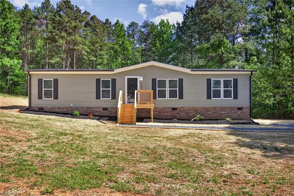 170 Harvick Lane, Lexington, NC 27292 - #1