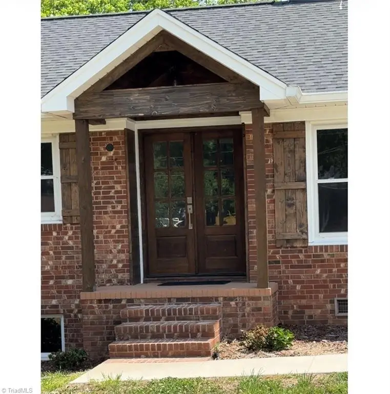 2006 Ledford Road, Greensboro, NC 27406 - #2