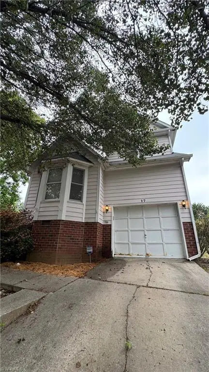 17 Planters Wood Trail, Greensboro, NC 27407 - #1