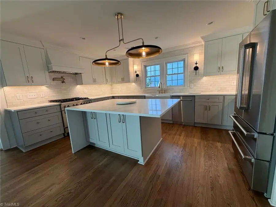 1109 Buckingham Road, Greensboro, NC 27408 - #3
