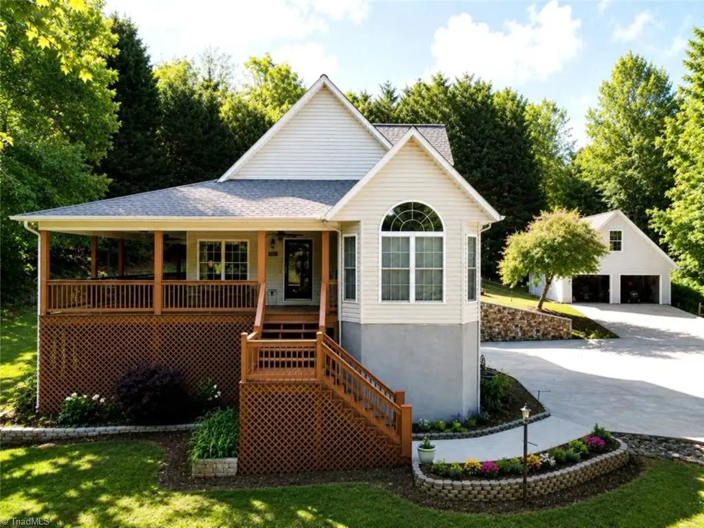 2472 Hamby Mountain Road, Wilkesboro, NC 28697 - #1