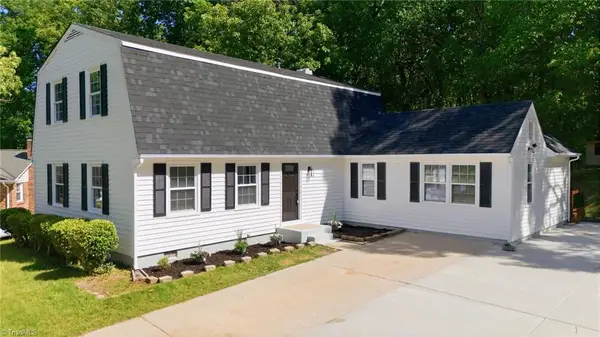 1930 Middlewood Court, High Point, NC 27265