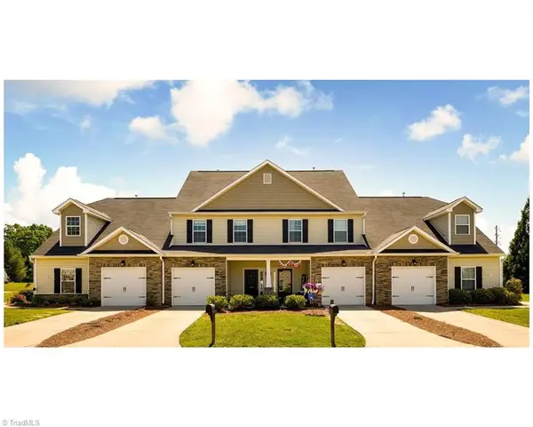 111 Penry Lane, Clemmons, NC 27012