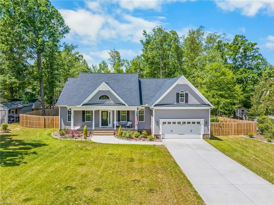 1401 Ashland Drive, Reidsville, NC 27320 - #3