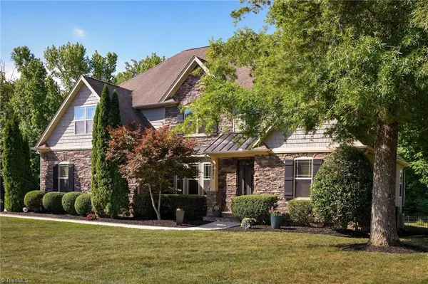 8931 Grove Park Drive, Oak Ridge, NC 27310
