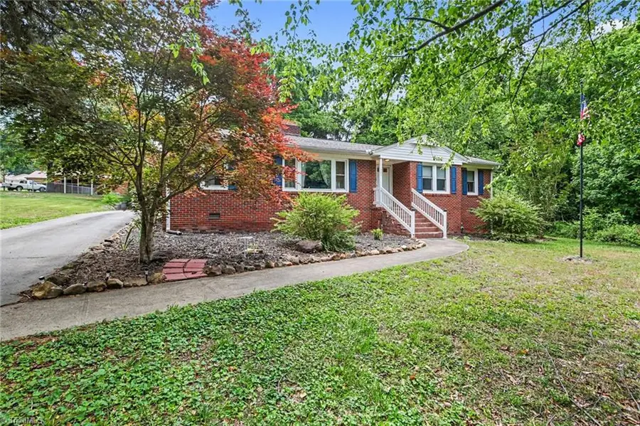 103 Arbor Drive, Lexington, NC 27292 - #3