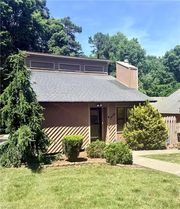 1884 Stonewood Drive Sw, Winston-Salem, NC 27103