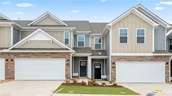 148 Briarwood Lane, Bermuda Run, NC 27006