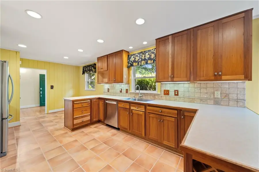 453 Plymouth Avenue, Winston Salem, NC 27104 - #3
