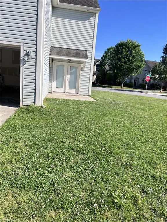 2390 Autumn Mist Drive, Winston Salem, NC 27103 - #3