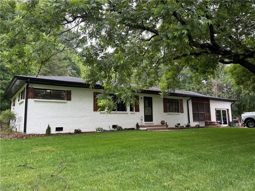 2197 Blackberry Road, Thomasville, NC 27360 - #1