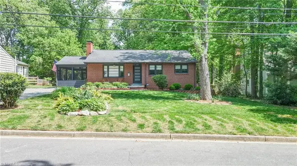 435 Burkewood Drive, Winston-Salem, NC 27104