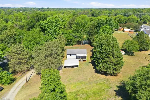 1463 Thomas Haith Lane, Burlington, NC 27215