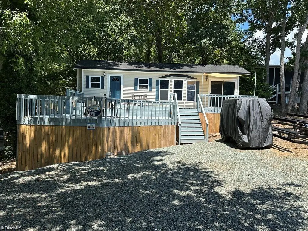 112 N Cardinal Drive, New London, NC 28127 - #1