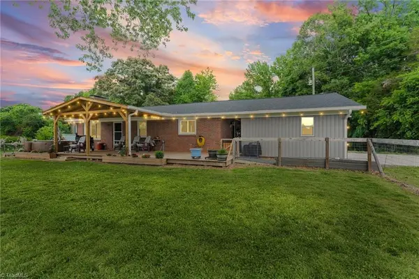 111 Pool Drive, Mocksville, NC 27028