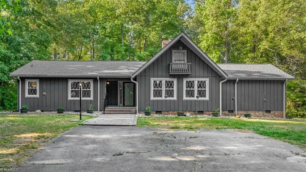 6401 Staffordshire Drive, Archdale, NC 27263 - #1