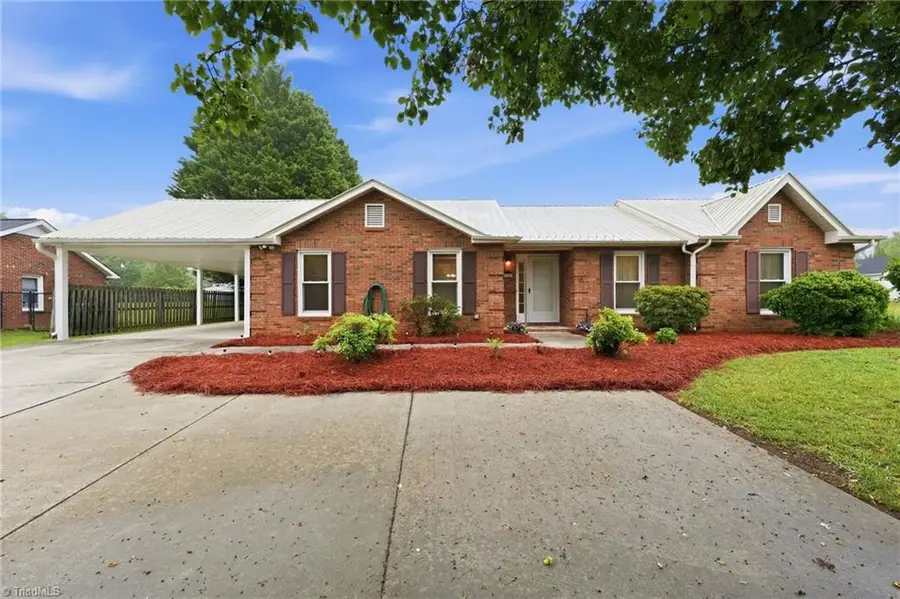 5200 Robin Lane, Randleman, NC 27317 - #2