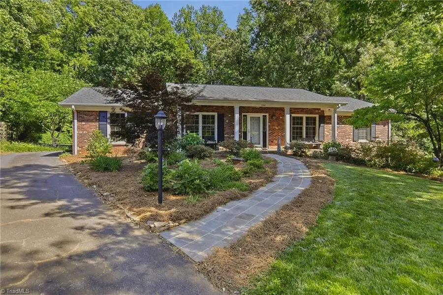 350 Westoak Trail, Winston Salem, NC 27104 - #2