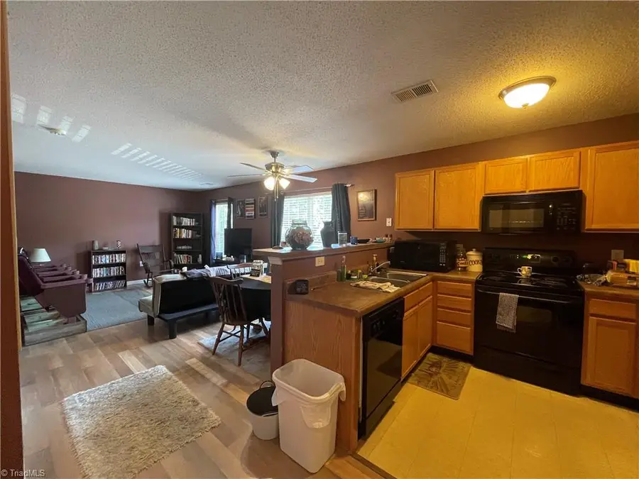 1920 Crest Hollow Drive, Winston Salem, NC 27127 - #3