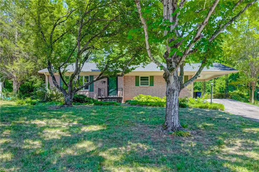465 Pennsylvania Avenue, Winston Salem, NC 27104 - #2