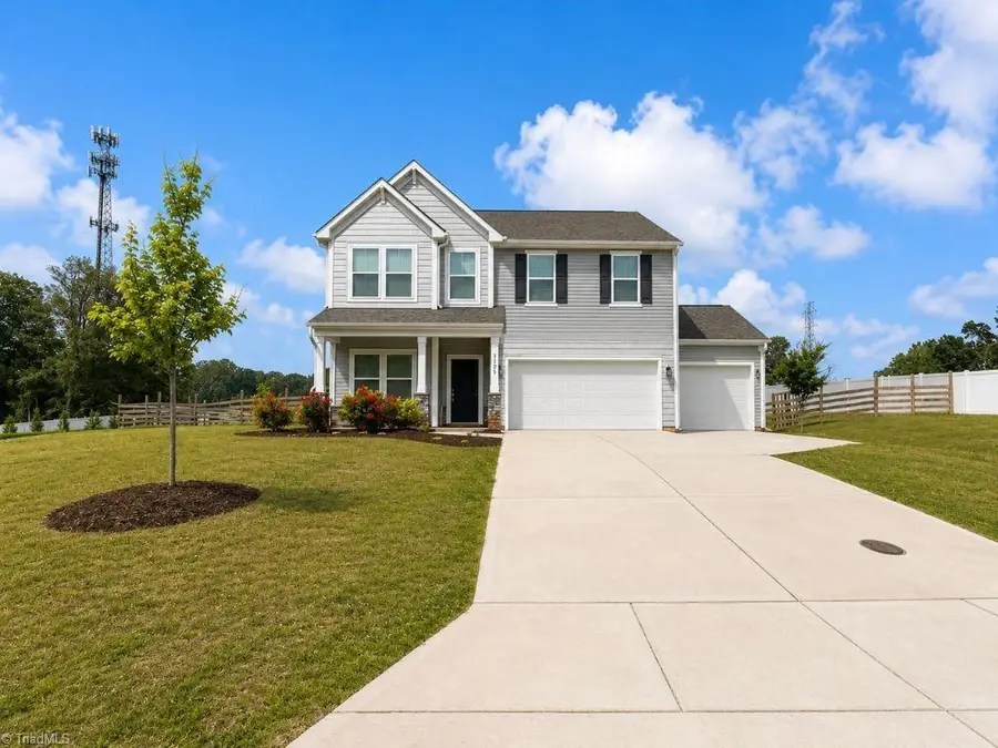 3125 Fortnight Road, Pfafftown, NC 27040 - #2