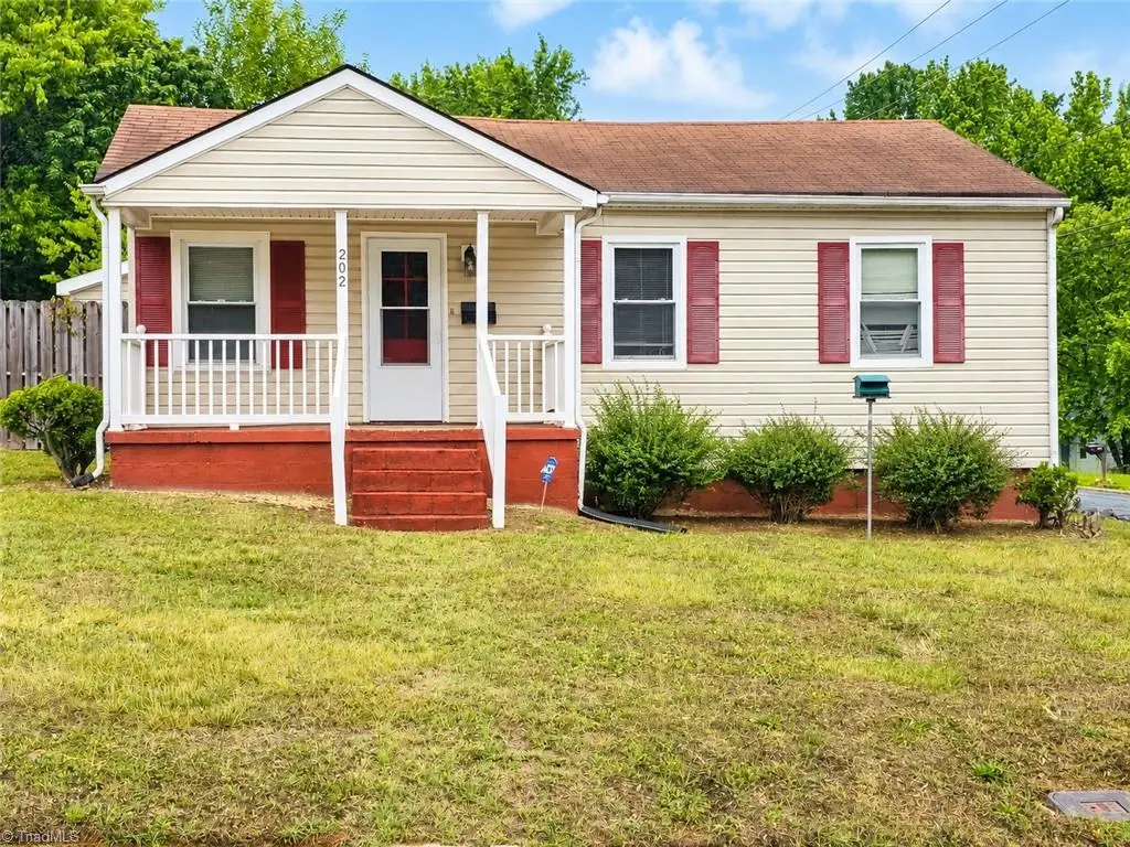202 Boyd Street, Reidsville, NC 27320 - #1
