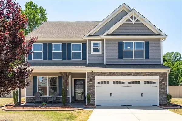 40 Onslowbay Court, Whitsett, NC 27377