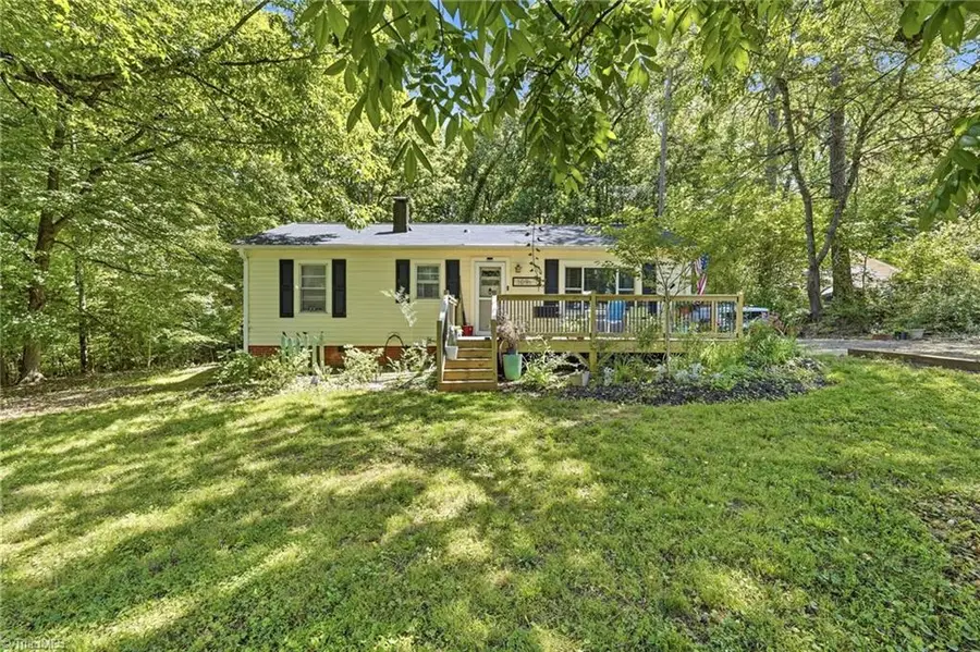 109 Mayfair Road, Lexington, NC 27292 - #3