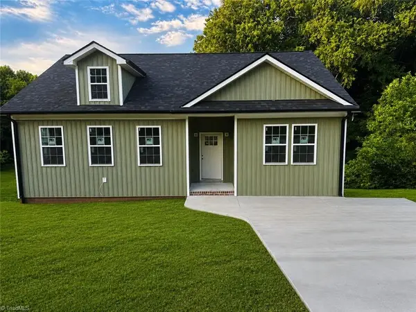 132 Pinnix Street, Jonesville, NC 28642