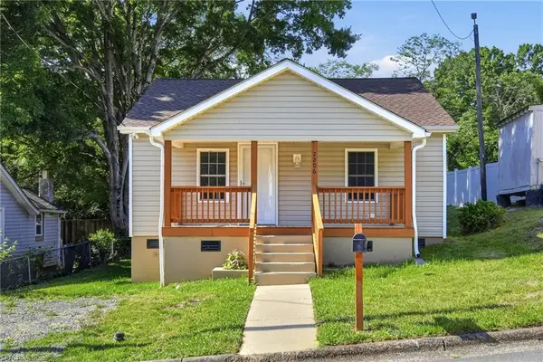 2206 Dunbar Street, Winston-Salem, NC 27105