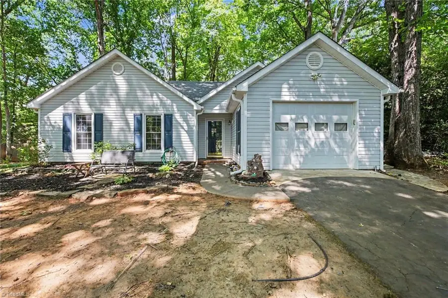9520 Jefferson Valley Drive, Rural Hall, NC 27045 - #3