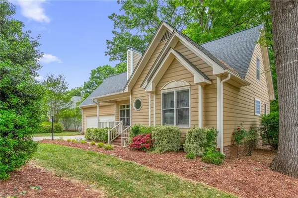1144 Newberry Drive, Mebane, NC 27302