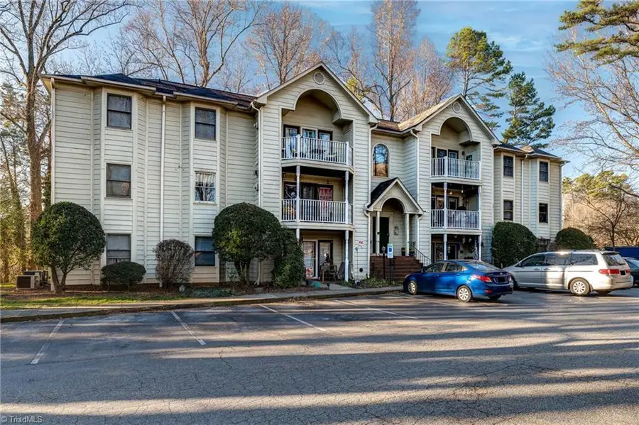5934 Friendly Avenue #K, Greensboro, NC 27410 - #2