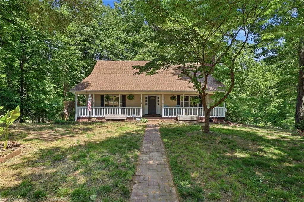 118 Teague Court, Wallburg, NC 27107 - #1