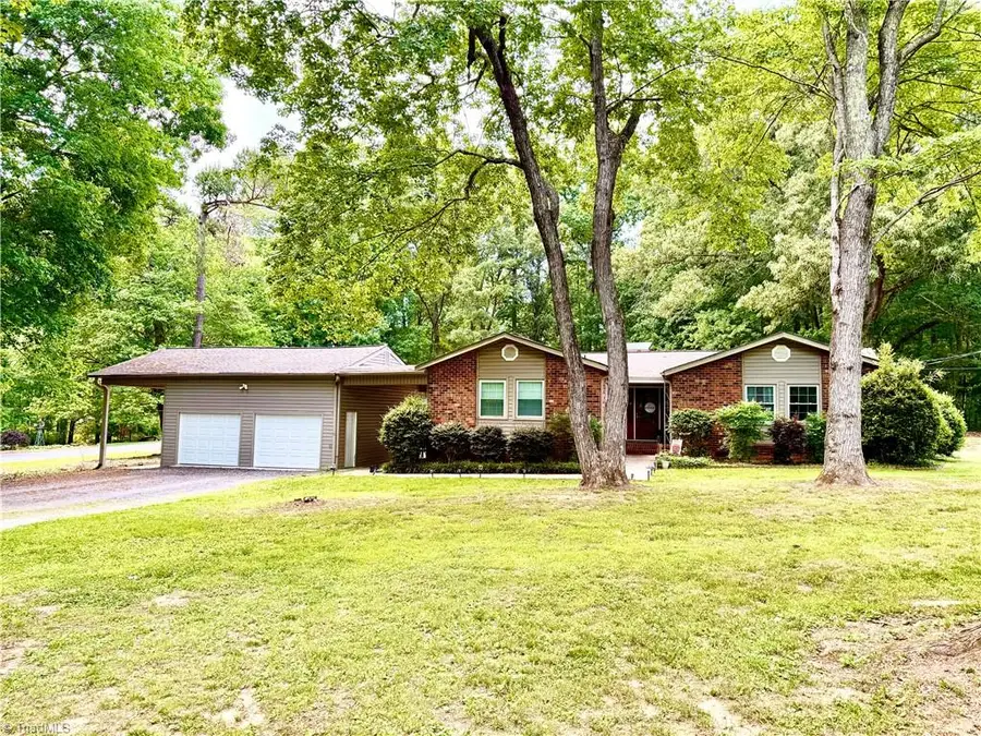 2068 Country Trail, Asheboro, NC 27205 - #2