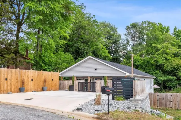 505 Kent Court, High Point, NC 27260