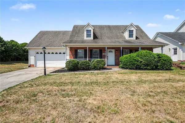 698 Retford Park Lane, Kernersville, NC 27284