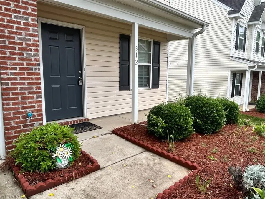 312 Robyns Glen Circle, Greensboro, NC 27409 - #3